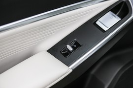2023款吉利博越COOL