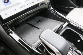 2023款吉利博越COOL