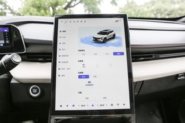 2023款吉利博越COOL