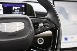 2023款吉利博越COOL