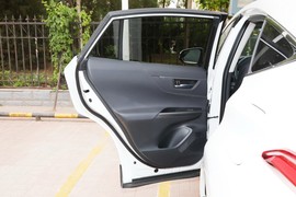 2023款丰田凌放HARRIER