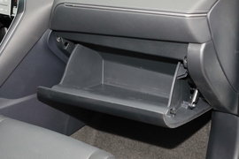 2023款丰田凌放HARRIER