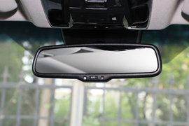 2023款丰田凌放HARRIER