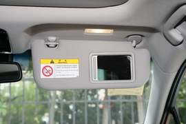 2023款丰田凌放HARRIER