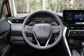 2023款丰田凌放HARRIER