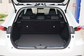 2023款丰田凌放HARRIER