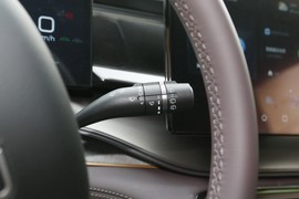 2023款比亚迪护卫舰07
