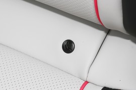 2023款比亚迪驱逐舰05