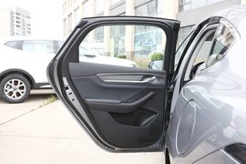 2023款比亚迪驱逐舰05