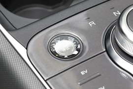 2023款比亚迪驱逐舰05