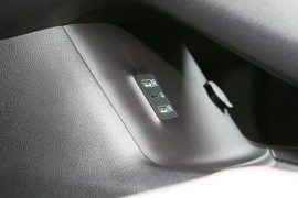 2023款比亚迪驱逐舰05