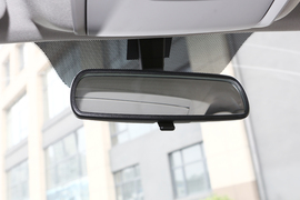 2023款比亚迪驱逐舰05