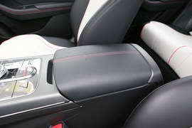 2023款比亚迪驱逐舰05