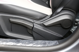 2023款比亚迪驱逐舰05