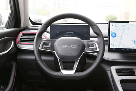 2023款比亚迪驱逐舰05