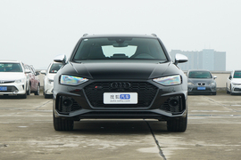 2022款奥迪RS4