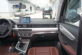 2023款东风风行T5