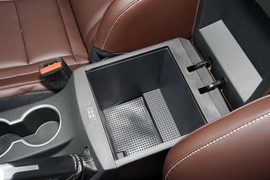 2023款东风风行T5