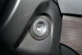 2023款东风风行T5