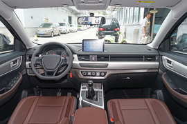 2023款东风风行T5