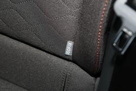 2023款丰田卡罗拉