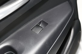 2023款丰田卡罗拉