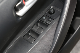 2023款丰田卡罗拉