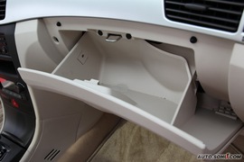 2009款东风风神S30试驾