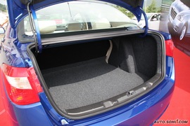 2009款东风风神S30试驾