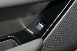 2024款路虎揽胜星脉