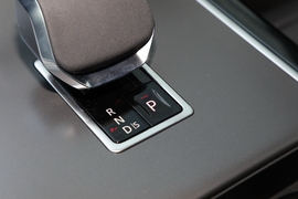 2024款路虎揽胜星脉