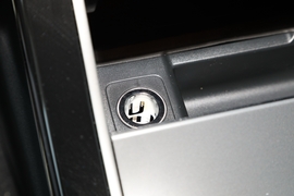 2024款路虎揽胜星脉