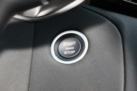 2024款路虎揽胜星脉