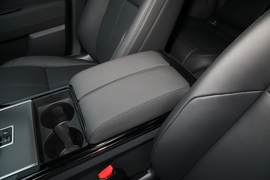 2024款路虎揽胜星脉