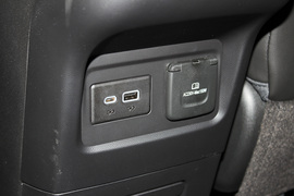 2023款雪佛兰开拓者