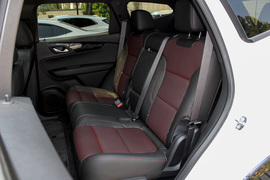 2023款雪佛兰开拓者