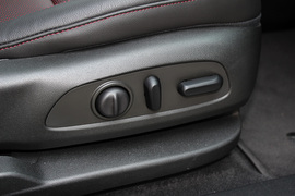 2023款雪佛兰开拓者