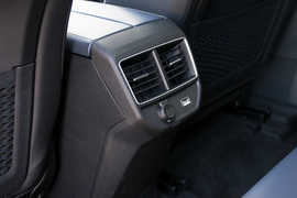 2023款雪铁龙天逸C5