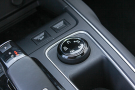 2023款雪铁龙天逸C5