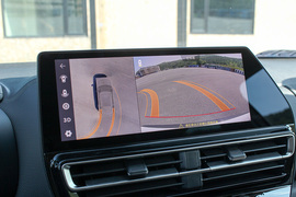 2023款雪铁龙天逸C5