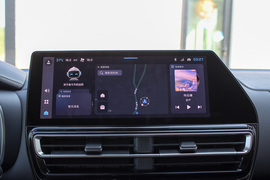 2023款雪铁龙天逸C5