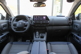 2023款雪铁龙天逸C5