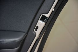 2014款宝马520i典雅型