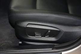 2014款宝马520i典雅型