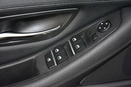 2014款宝马520i典雅型