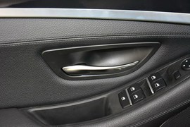 2014款宝马520i典雅型