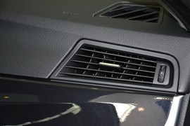 2014款宝马520i典雅型