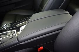 2014款宝马520i典雅型