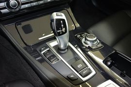 2014款宝马520i典雅型