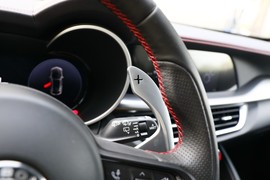 2023款阿尔法·罗密欧Stelvio斯坦维